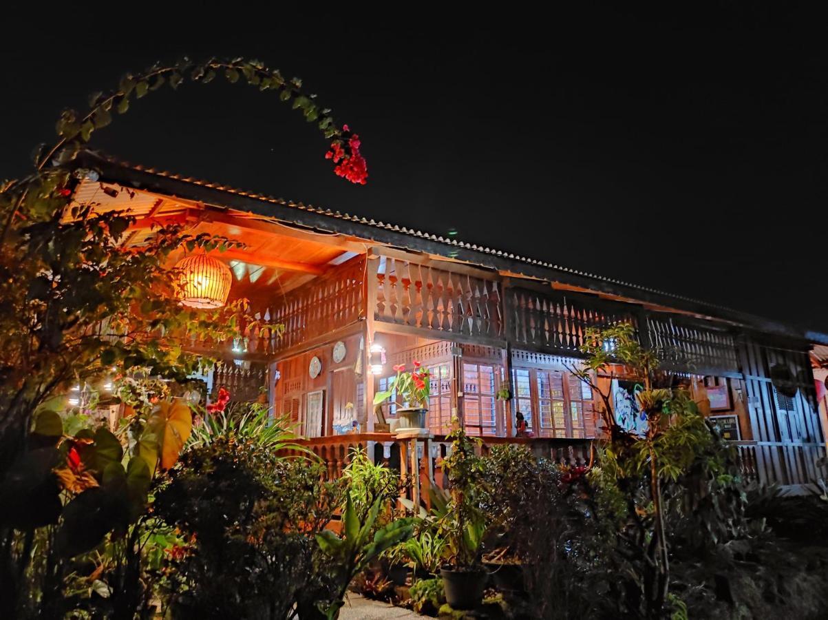 Rumah Kayu Sulawesi Antique 贝都古 外观 照片